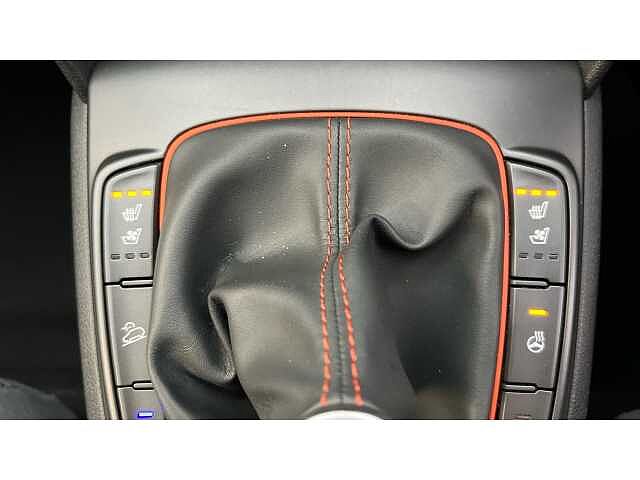 Hyundai KONA 1.0T GDi Blue Drive Premium SE 5dr ORANGE