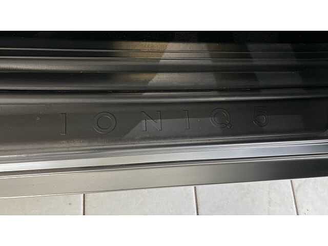 Hyundai Ioniq 5 160kW Premium 73 kWh 5dr Auto