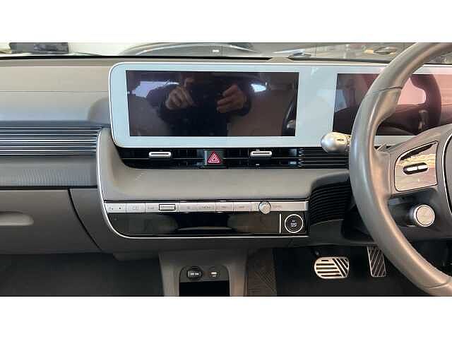 Hyundai IONIQ 5 160kW Ultimate 73 kWh 5dr Auto Gold