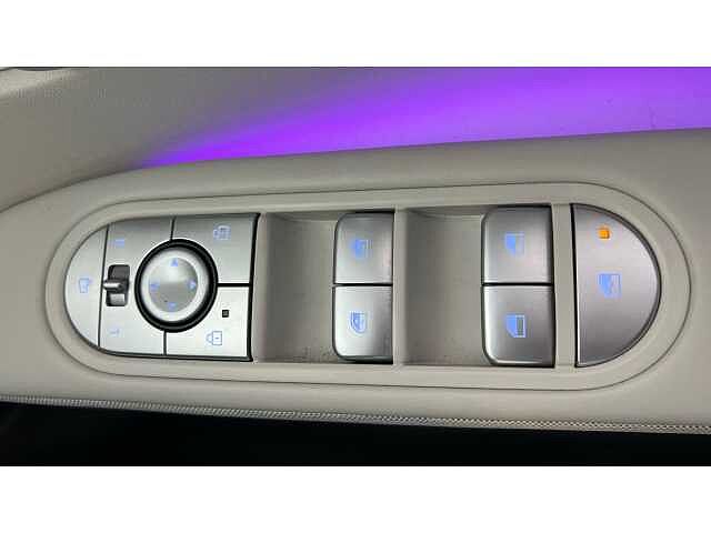 Hyundai IONIQ 5 160kW Ultimate 73 kWh 5dr Auto Gold