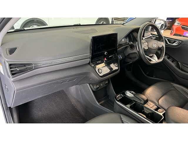 Hyundai Ioniq IONIQ 100kW Premium SE 38kWh 5dr Auto