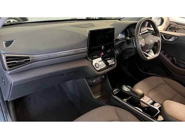 Hyundai Ioniq IONIQ 100kW Premium 38kWh 5dr Auto