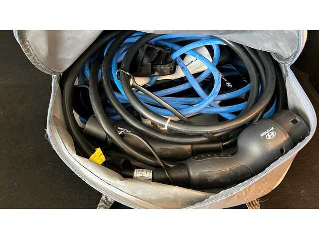 Hyundai Ioniq IONIQ 100kW Premium 38kWh 5dr Auto