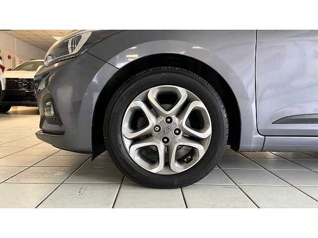 Hyundai i20 I20 1.2 MPi Premium Nav 5dr
