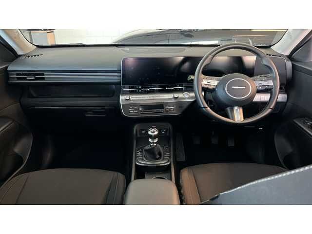 Hyundai KONA 1.6T 138 Advance 5dr Silver