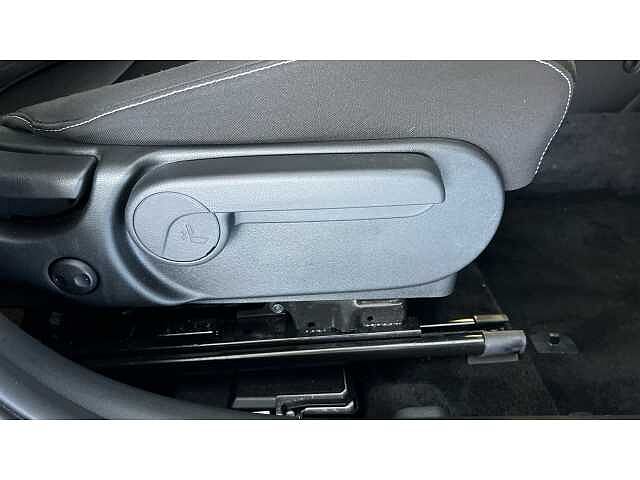 Hyundai KONA 1.6T 138 Advance 5dr Silver