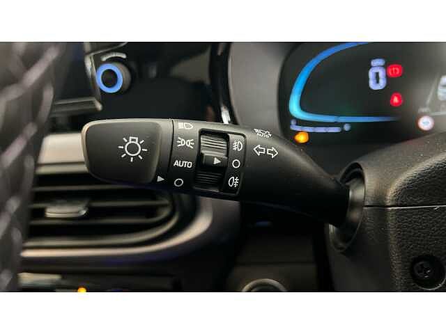 Hyundai I10 1.2 [79] Premium 5dr Auto [Nav] Meta Blue