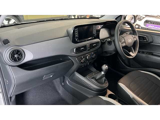 Hyundai I10 i10 5Dr HAT 1.0 MPi 63ps Advance NAV Lumen Gray