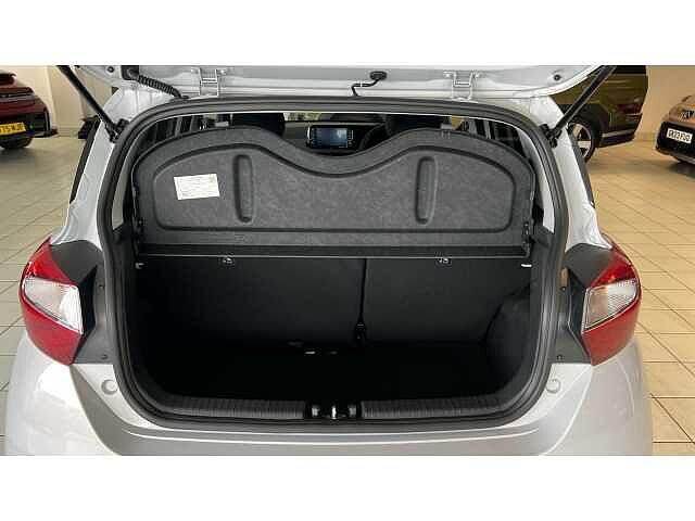 Hyundai I10 i10 5Dr HAT 1.0 MPi 63ps Advance NAV Lumen Gray