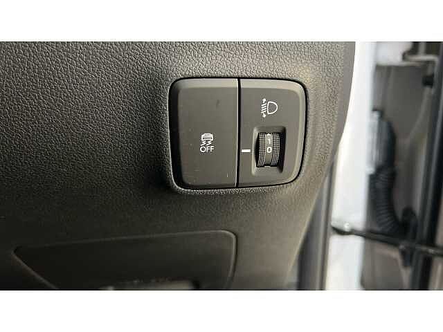 Hyundai I10 i10 5Dr HAT 1.0 MPi 63ps Advance NAV Lumen Gray