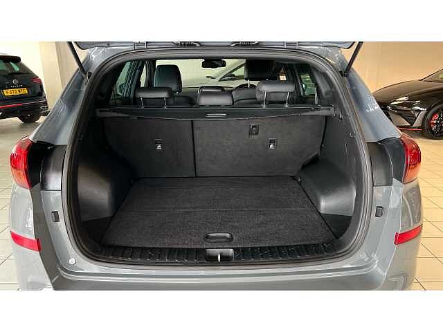 Hyundai TUCSON 1.6 CRDi 48V MHD 136 N Line 5dr 2WD GREY