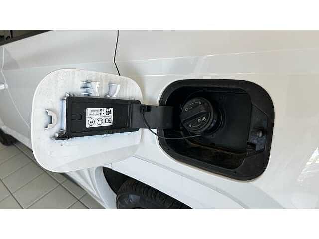 Hyundai TUCSON 1.6T Hybrid N Line S 5dr Auto White