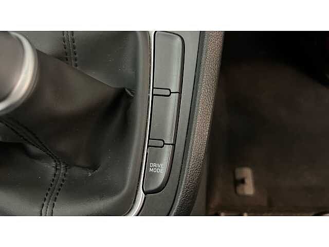Hyundai KONA 1.0 TGDi 48V MHEV SE Connect 5dr