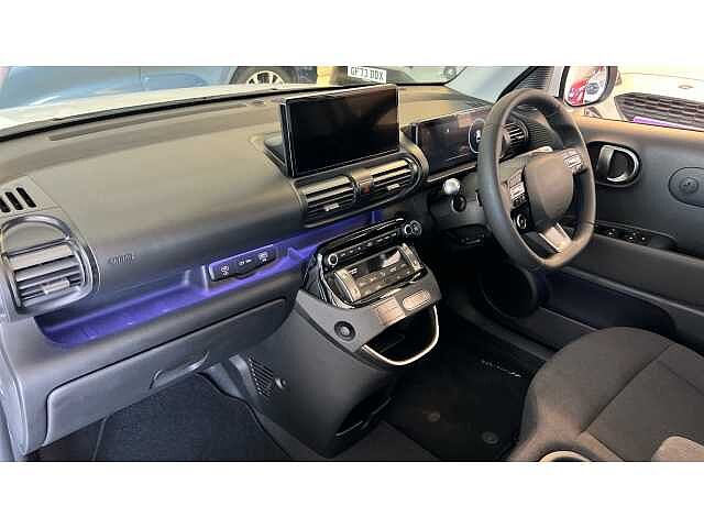 Hyundai INSTER 85kW 02 49kWh 5dr Auto White