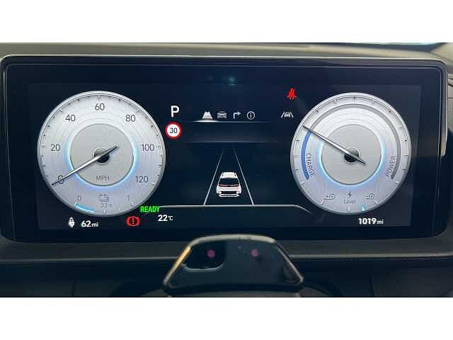 Hyundai INSTER 85kW 02 49kWh 5dr Auto White