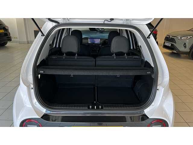 Hyundai INSTER 85kW 02 49kWh 5dr Auto White