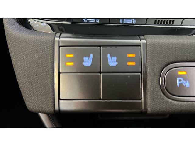 Hyundai INSTER 85kW 02 49kWh 5dr Auto White
