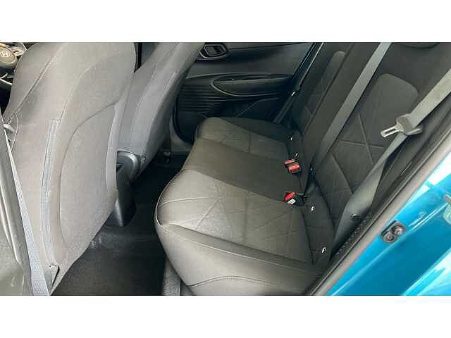 Hyundai BAYON 1.0 TGDi 48V MHEV SE Connect 5dr DCT