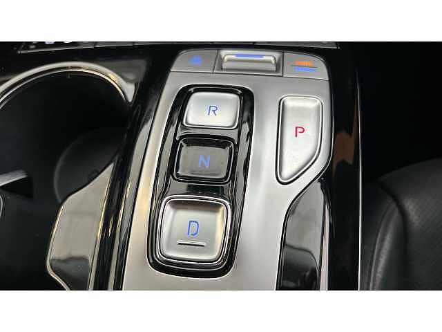 Hyundai TUCSON 1.6 TGDi Plug-in Hybrid Ultimate 5dr 4WD Auto Red