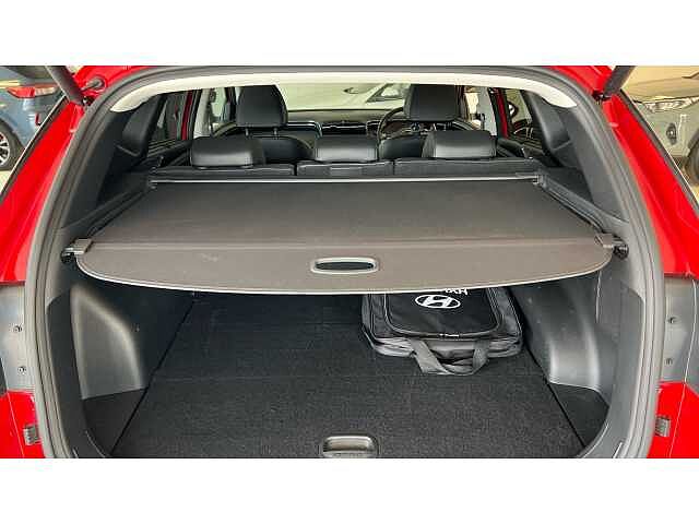 Hyundai TUCSON 1.6 TGDi Plug-in Hybrid Ultimate 5dr 4WD Auto Red