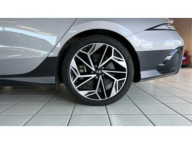 Hyundai IONIQ 6 168kW Ultimate 77kWh 4dr Auto