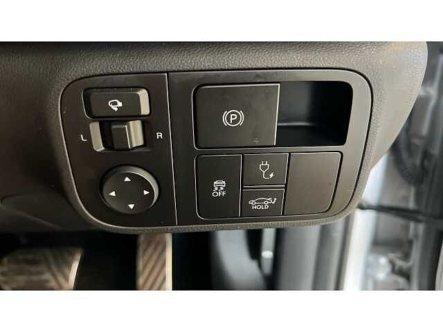 Hyundai IONIQ 6 168kW Ultimate 77kWh 4dr Auto