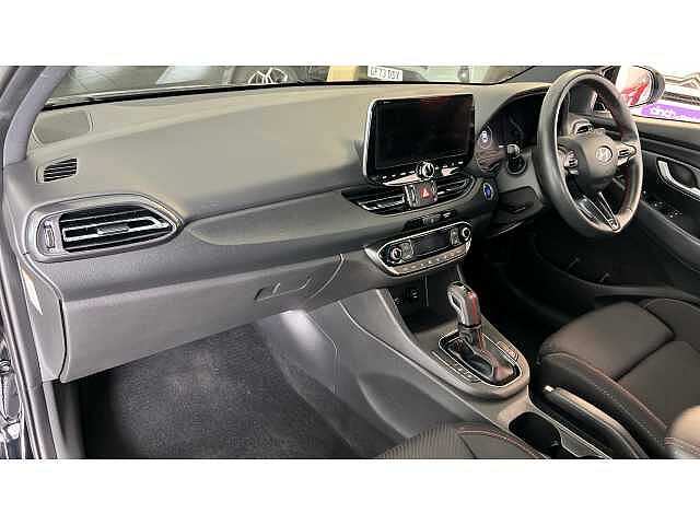 Hyundai I30 FASTBACK 1.5T GDi N Line 5dr DCT Black