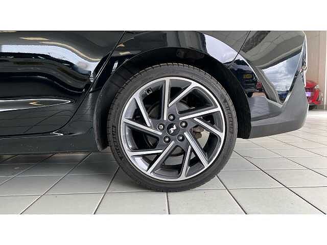 Hyundai I30 FASTBACK 1.5T GDi N Line 5dr DCT Black
