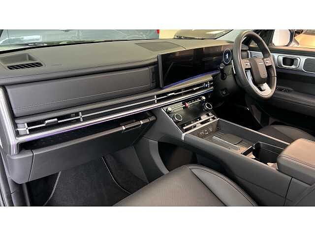 Hyundai SANTA FE 1.6 TGDi 239 Hybrid Ultimate 5dr Auto Black