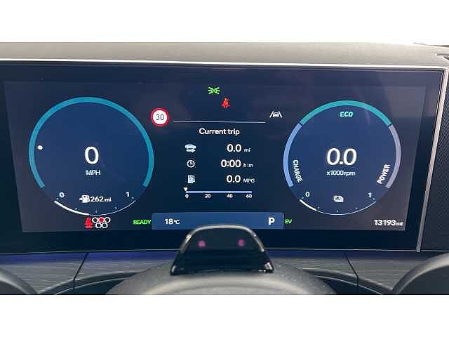 Hyundai SANTA FE 1.6 TGDi 239 Hybrid Ultimate 5dr Auto Black