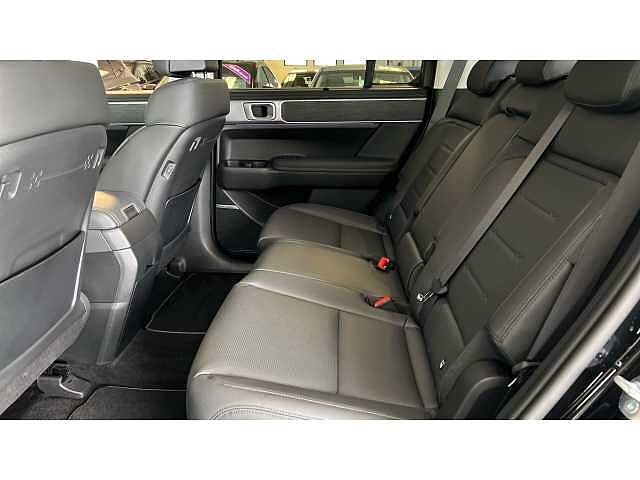 Hyundai SANTA FE 1.6 TGDi 239 Hybrid Ultimate 5dr Auto Black