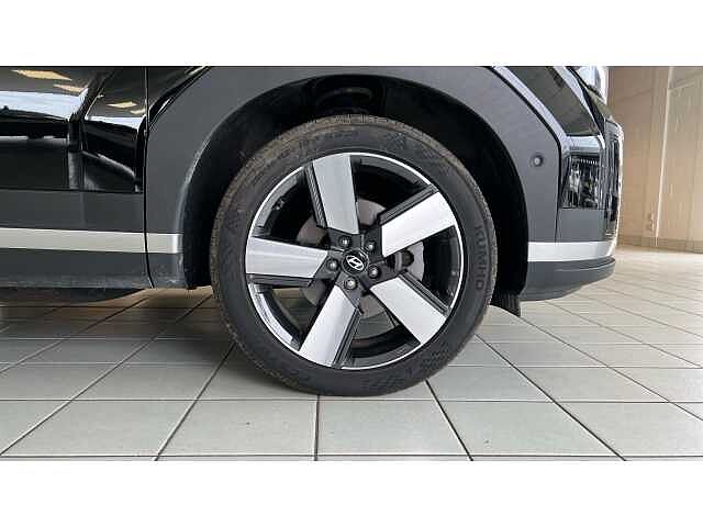 Hyundai SANTA FE 1.6 TGDi 239 Hybrid Ultimate 5dr Auto Black
