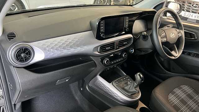 Hyundai I10 I10 1.0 [58] Premium 5dr Auto [Nav] Black