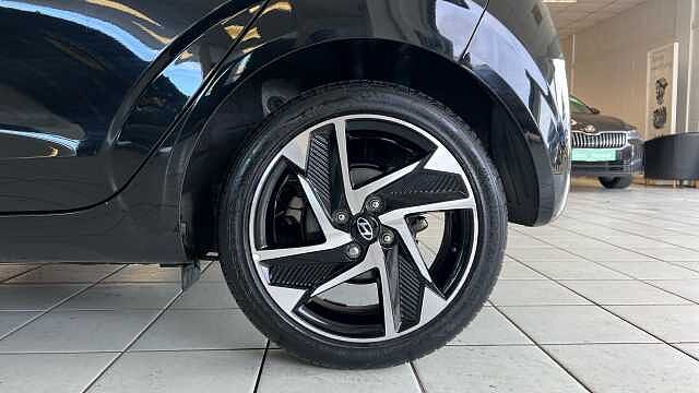 Hyundai I10 I10 1.0 [58] Premium 5dr Auto [Nav] Black