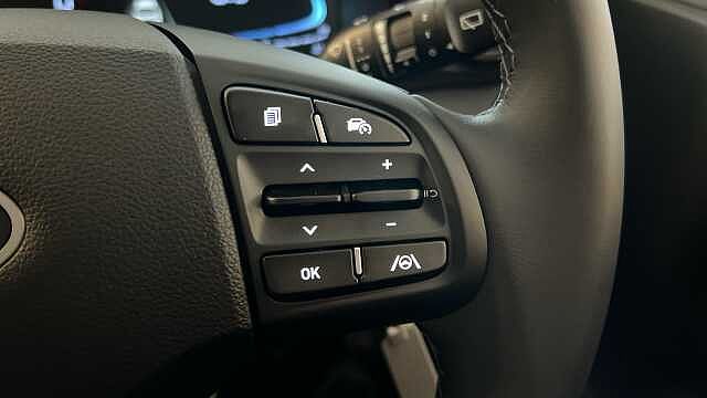 Hyundai I10 I10 1.0 [58] Advance 5dr [Nav] Vibrant Blue