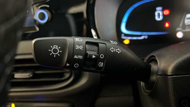 Hyundai I10 I10 1.0 [58] Advance 5dr [Nav] Vibrant Blue