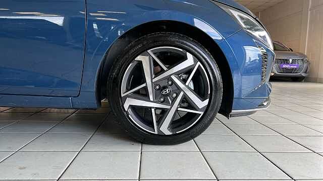 Hyundai I20 1.0T GDi 90 Tech Line 5dr DCT Vibrant Blue