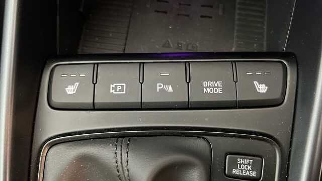 Hyundai I20 1.0T GDi 90 Tech Line 5dr DCT Vibrant Blue