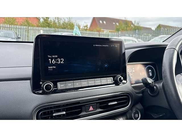 Hyundai KONA 1.0 TGDi 48V MHEV Ultimate 5dr White