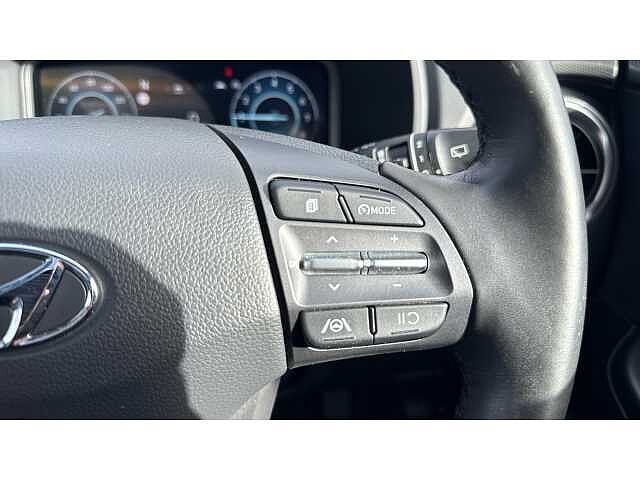 Hyundai KONA 1.0 TGDi 48V MHEV Ultimate 5dr White
