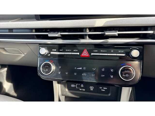 Hyundai TUCSON TUCSON 1.6T 48V MHD Ultimate 5dr DCT Silver