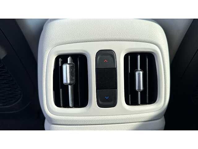 Hyundai TUCSON TUCSON 1.6T 48V MHD Ultimate 5dr DCT Silver