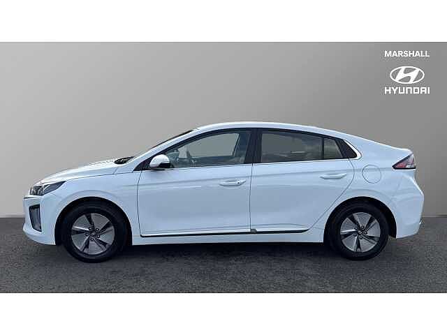 Hyundai IONIQ 1.6 GDi Hybrid Premium 5dr DCT White