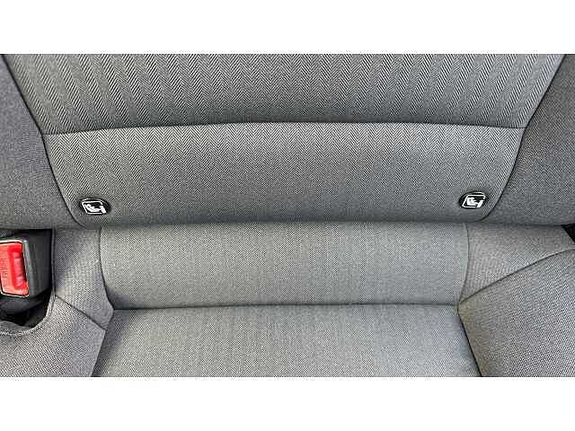 Hyundai IONIQ 1.6 GDi Hybrid Premium 5dr DCT White