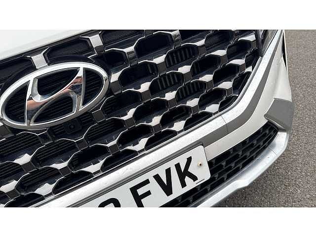Hyundai SANTA FE 1.6 TGDi Hybrid Ultimate 5dr Auto WHITE