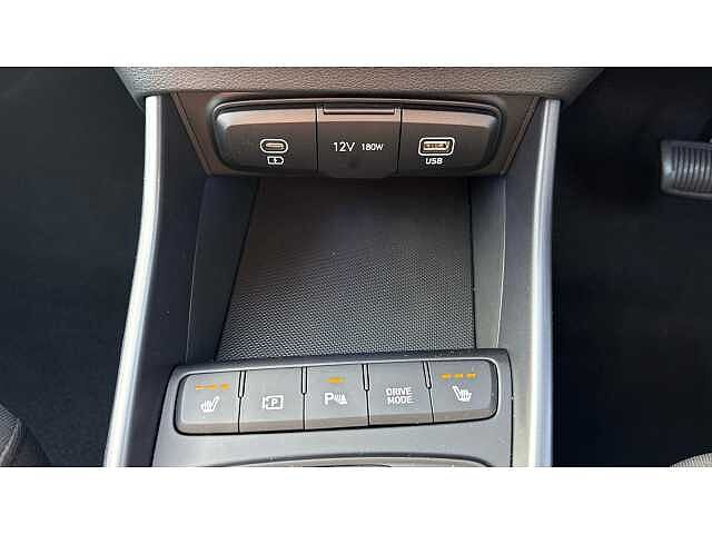 Hyundai I20 I20 1.0T GDi Premium 5dr DCT RED