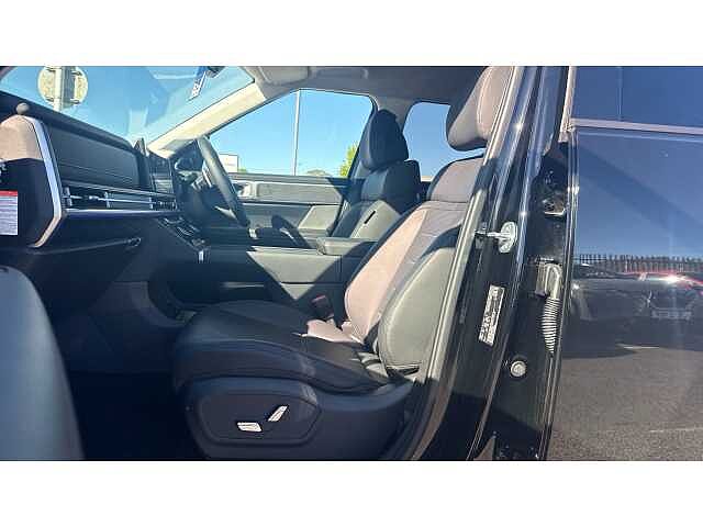 Hyundai SANTA FE SANTA FE 1.6 TGDi Plug-in Hybrid Ultimate 5dr 4WD Auto Black
