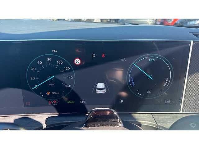 Hyundai SANTA FE SANTA FE 1.6 TGDi Plug-in Hybrid Ultimate 5dr 4WD Auto Black