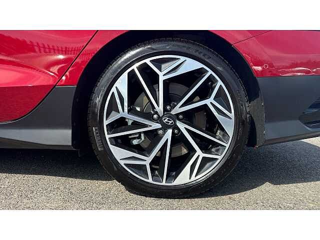 Hyundai IONIQ 6 IONIQ 6 239kW Ultimate 77kWh 4dr AWD Auto Ultimate Red