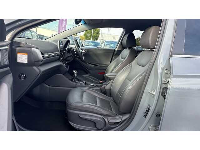Hyundai Ioniq IONIQ 1.6 GDi Hybrid Premium SE 5dr DCT